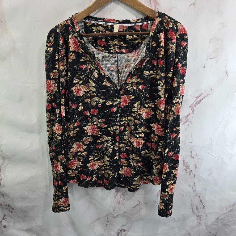 Anthropologie Shirt Womens Medium Black Floral Crop Long Sleeve Thermal Pilcro